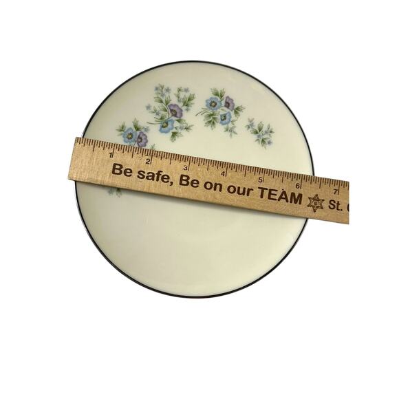 Vintage Lenox Maywood H502 Blue Floral Bread‎ Plate Platinum Trim 6 3/8”LNC - Picture 3 of 3